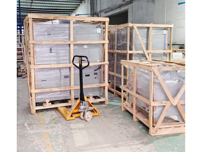 定制鹽霧腐蝕試驗(yàn)箱發(fā)貨廣東陽(yáng)江客戶公司